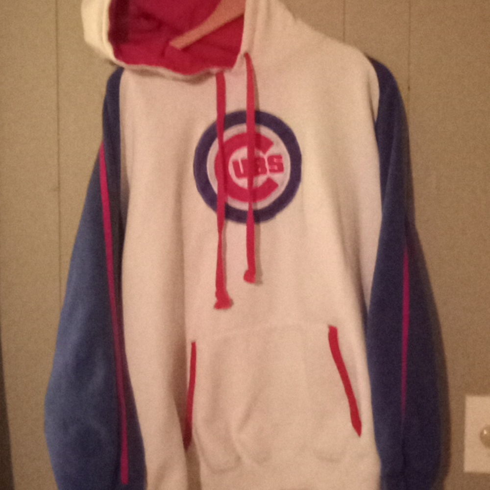VINTAGE! Chicago Cubs Hoodie, super nice condition!